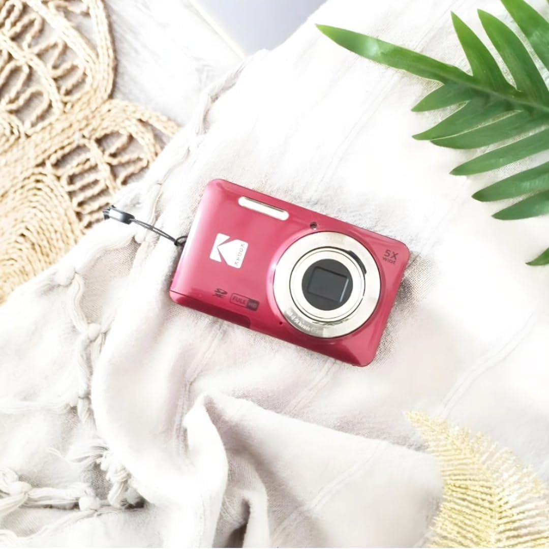Kodak PIXPRO FZ55-RD 16MP Digital Camera 5X Optical Zoom 28mm Wide Angle 1080P Full HD Video 2.7' LCD Vlogging Camera (Red) Packaging May Vary