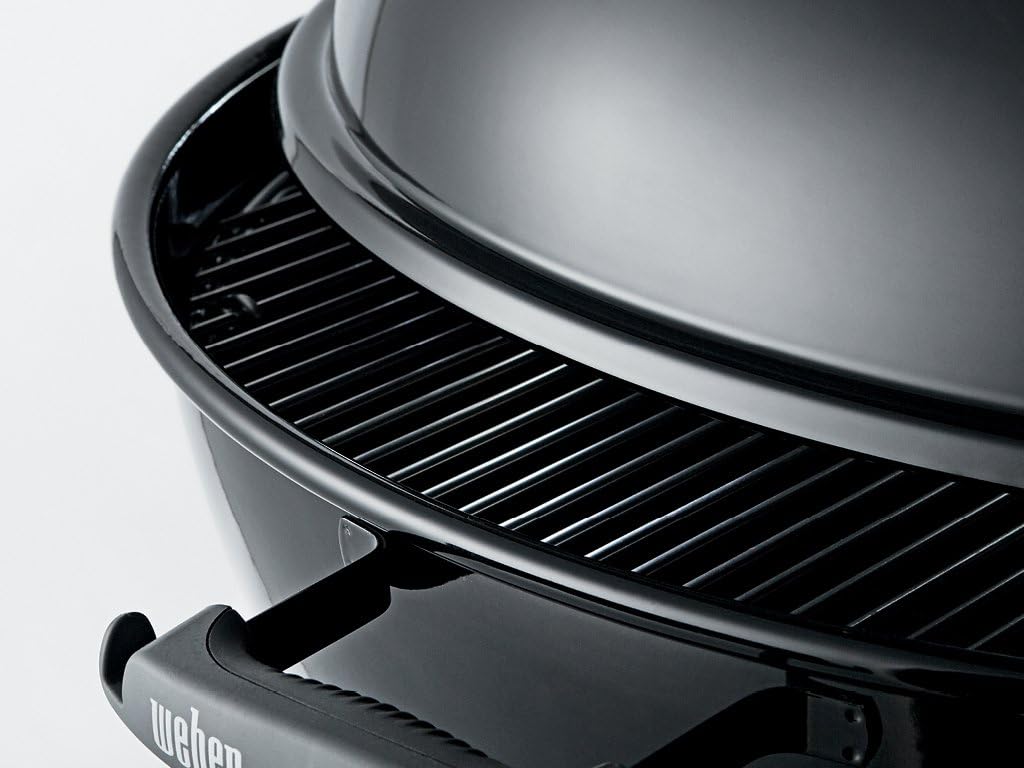 Weber Original Kettle Premium Charcoal Grill, 22-Inch, Black – Outdoor BBQ Grill with Built‑In Thermometer, Heat Control Dampers & One‑Touch™ Cleaning System