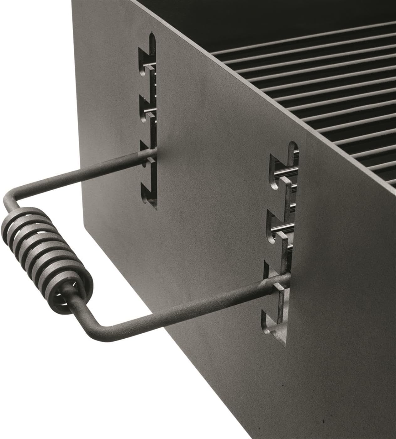 Guide Gear Heavy-Duty Park-Style Charcoal BBQ Grill for Camping, Outdoor Cooking, Backyard, Patio, Camp Grilling Barbecues, 15.5' x 15' x 8.25'h.