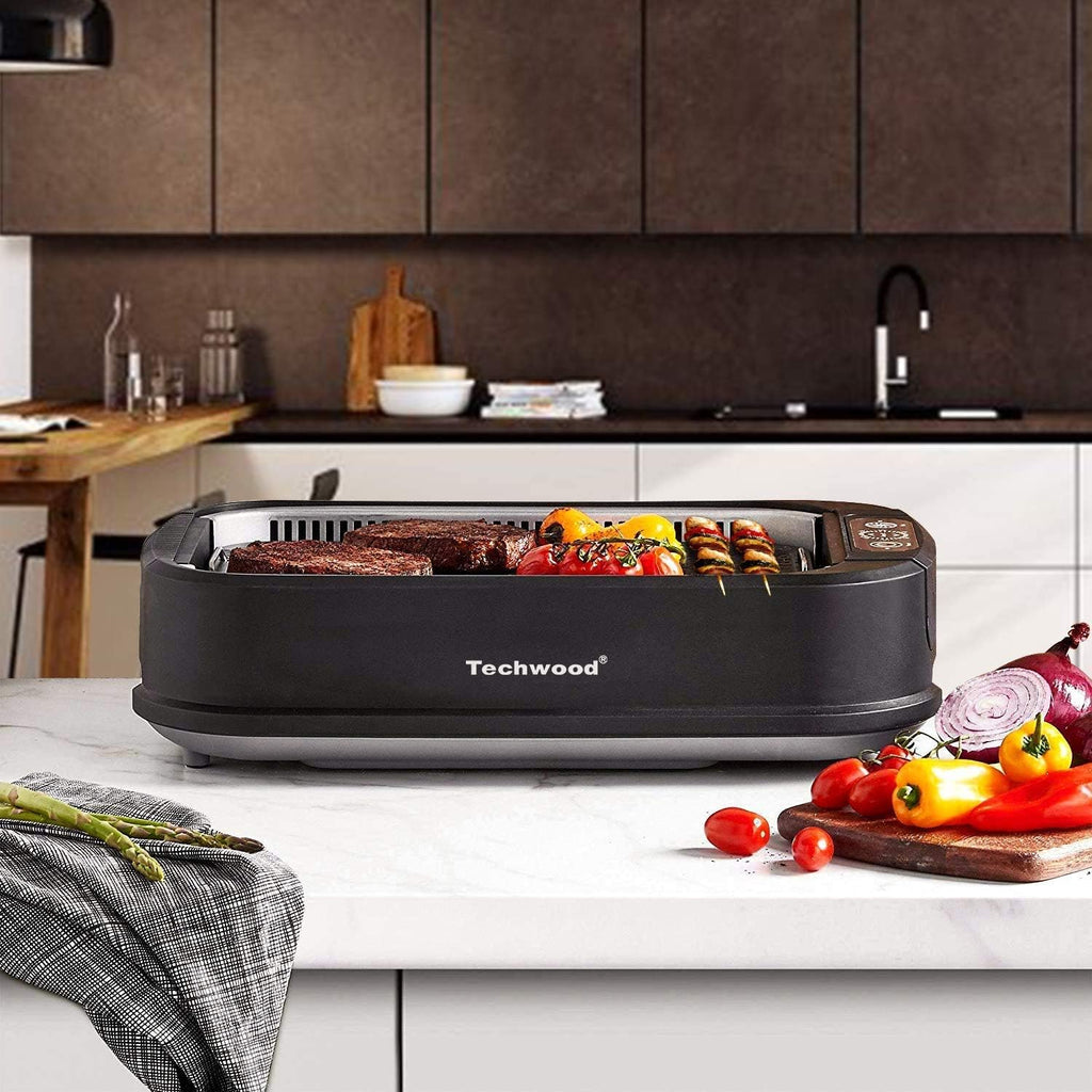 Techwood Indoor Grill Smokeless Grill, Electric Korean BBQ Grill with Glass Lid, Turbo Smoke Extractor Technology, Dishwasher-Safe Drip Tray & Nonstick Grilling Removable Plate, Black, 1500W