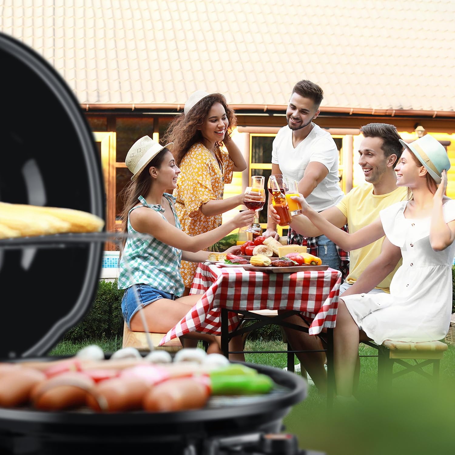 Electric Grill, Techwood Indoor/Outdoor Electric BBQ Grill, 1600W Portable Removable Stand Grill with Adjustable Heat & Drip Tray, Double Layer Design for Party, Patio & Backyard (Black)