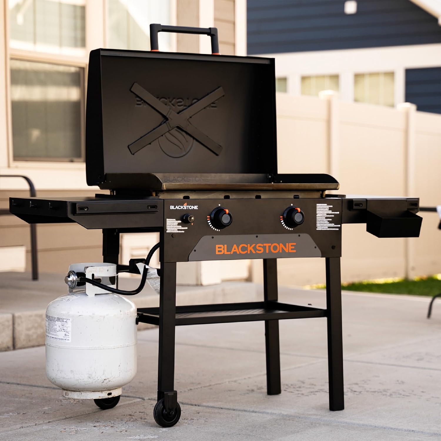 Blackstone Original 28' Griddle, Outdoor Cooking Station with Built-In Hood, Black - Includes Extendable Side Shelves and Caster Wheels