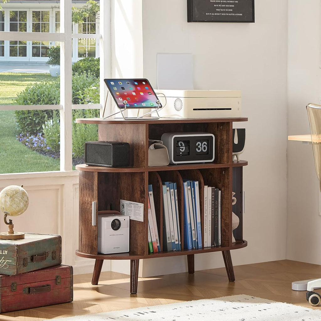 LELELINKY Large Round Record Player Stand with Charging Station & Fluted Panel, Brown Mid Century Modern Turntable Cabinet with Vinyl Storage, Arched Wood Record Player Table for Living Room