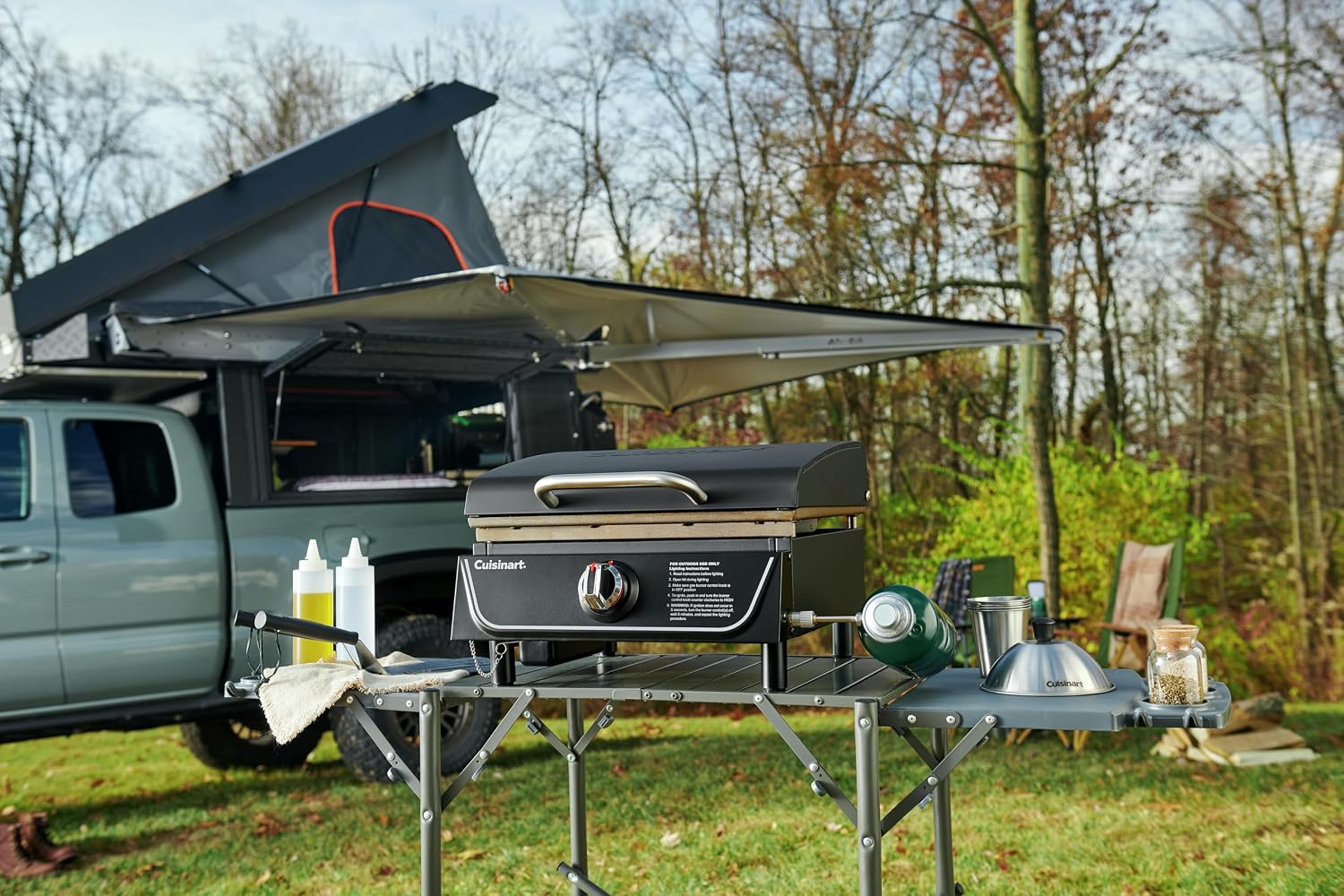 Cuisinart 17' Tabletop Gas Griddle with Hood, Easy Assembly Compact Outdoor Flat-Top Grill with Grease Cup, 255 Sq. In Cooking Space Perfect for Camping, Tailgates and BBQs