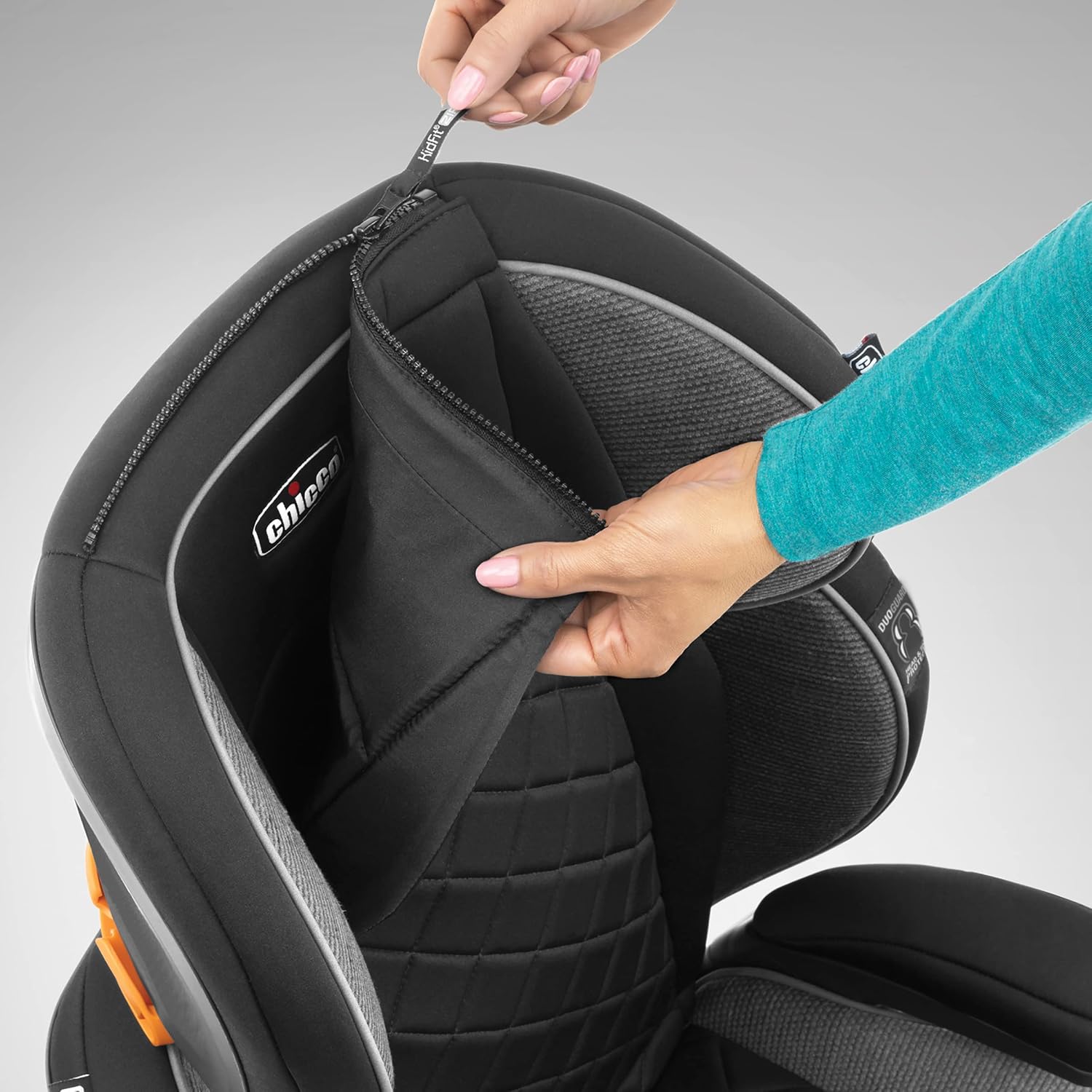 Chicco KidFit Zip Plus 2-in-1 Belt-Positioning Booster Car Seat, Backless and High Back Booster Seat, for Children Aged 4 Years and up and 40-100 lbs., Taurus/Black/Grey