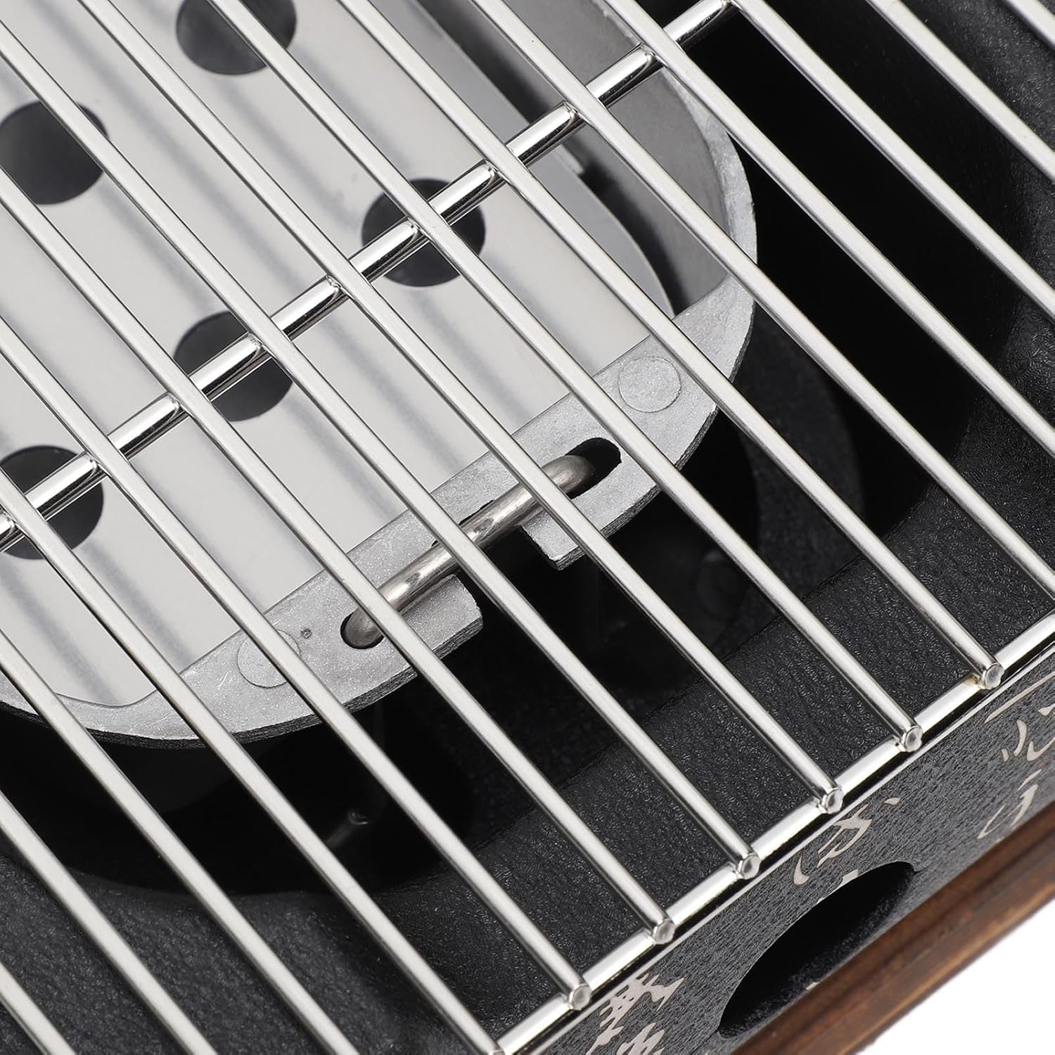 FLEXMAN Japanese Style Barbecue Grill, Portable Japanese Cuisine Charcoal Stove, Mini Rectangle Korean Bbq Grill with Wood Base Wire Plate for Family Gatherings Camping Picnics (XL)