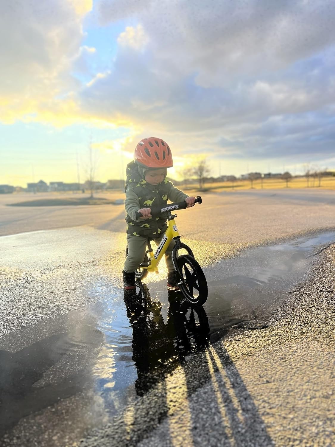 Strider 12' Sport Bike - No Pedal Balance Bicycle for Kids 1 to 4 Years - Includes Safety Pad, Padded Seat, Mini Grips & Flat-Free Tires - Tool-Free Assembly & Adjustments