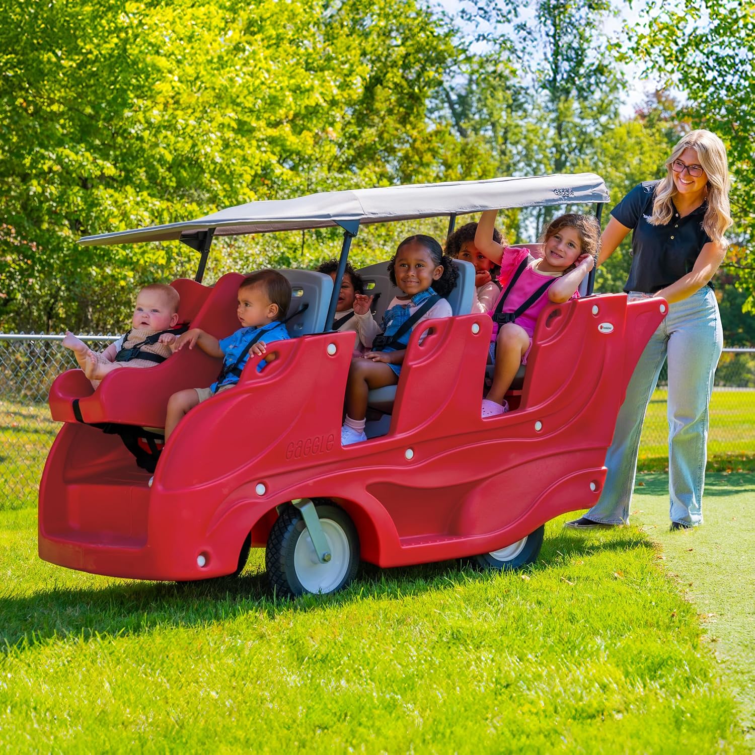 Foundations Gaggle Parade 4 and 6 Buggy Infant Seat, Suitable for Children Under 6 Months, Features Soft Contours, Designed to Provide Safety & Comfort (Red)